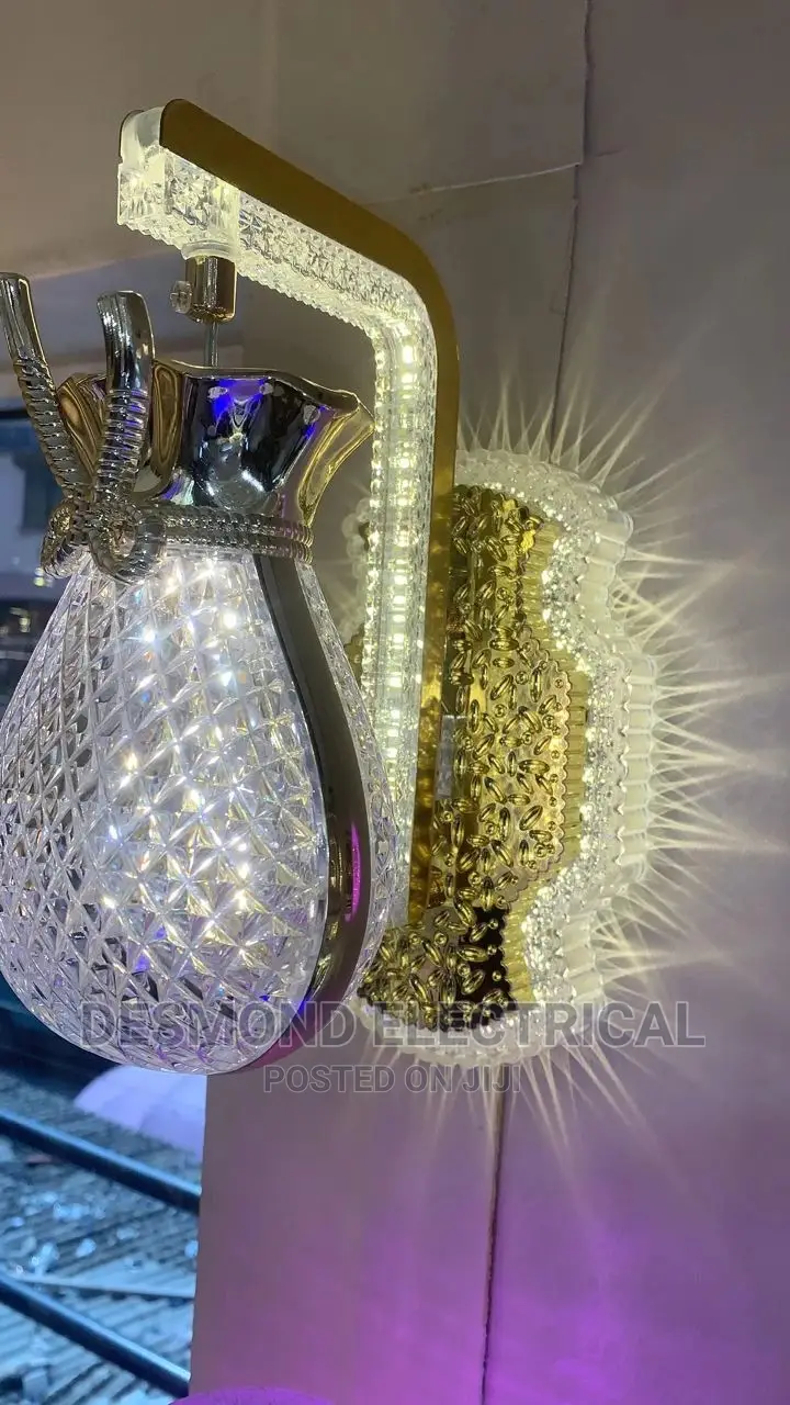 Wall Bracket Light