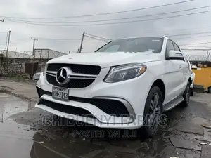 Mercedes-Benz GLE-Class GLE 350d 4MATIC 2017 White