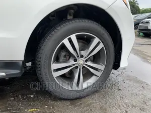 Mercedes-Benz GLE-Class GLE 350d 4MATIC 2017 White