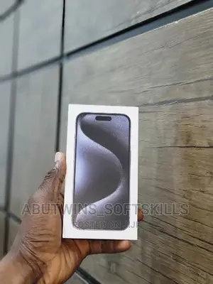 New Apple iPhone 15 Pro 128 GB Blue
