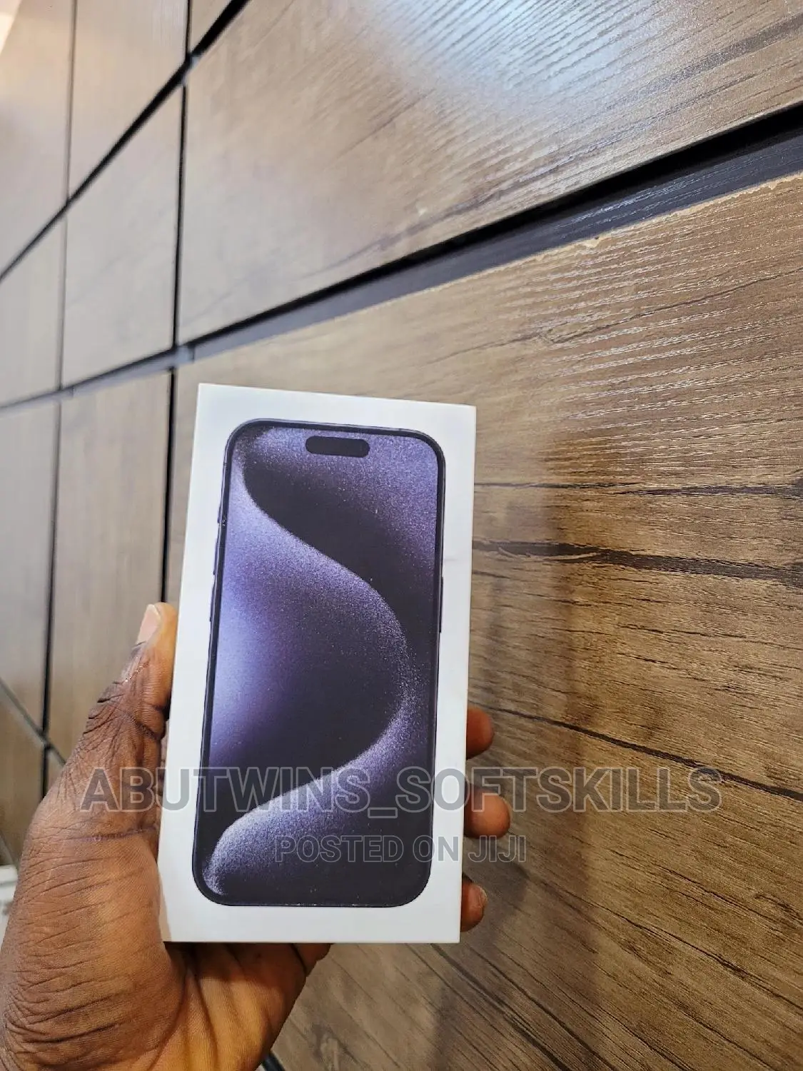 New Apple iPhone 15 Pro 128 GB Blue