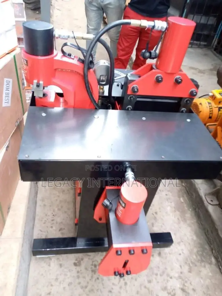 Hydraulic Copper Cutting Machine 200mm