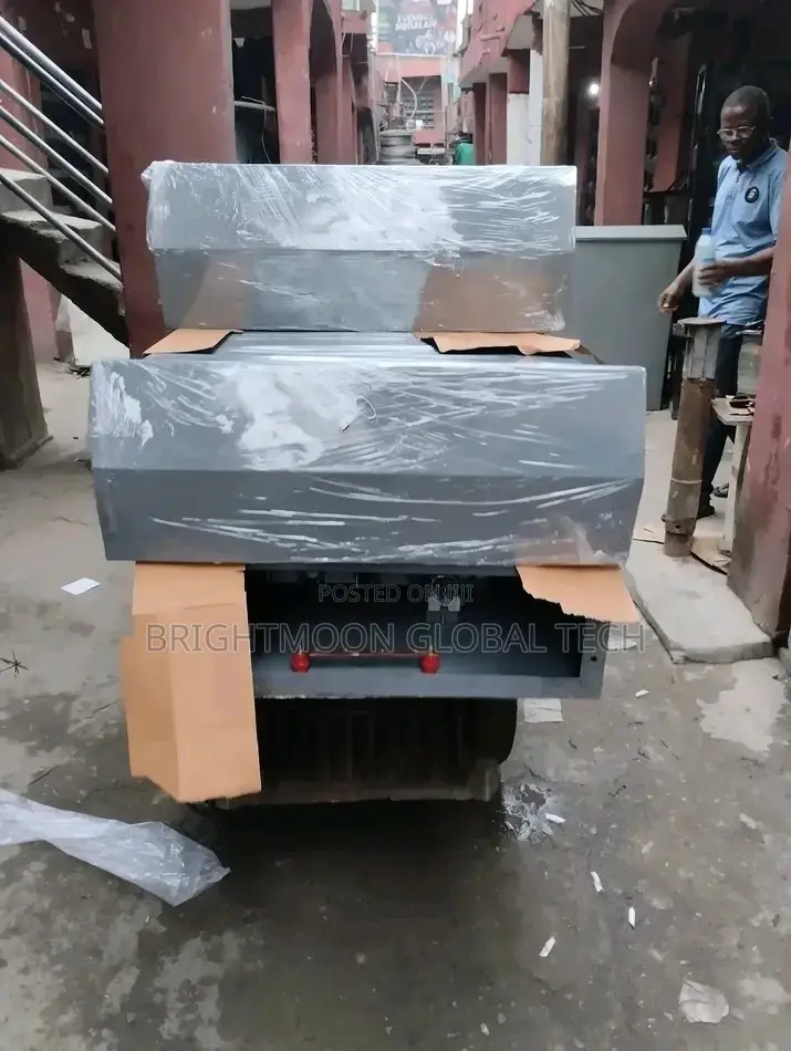 Feeder Piller