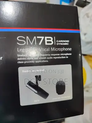 Shure SM7B Cardioid Dynamic Legendary Vocal Microphone