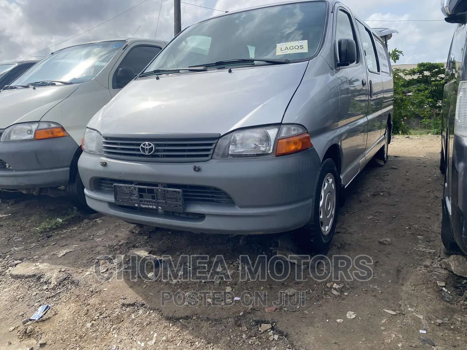 Toyota HiAce 2005