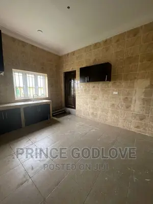 3bdrm Apartment in Munach Estate, Dawaki for rent