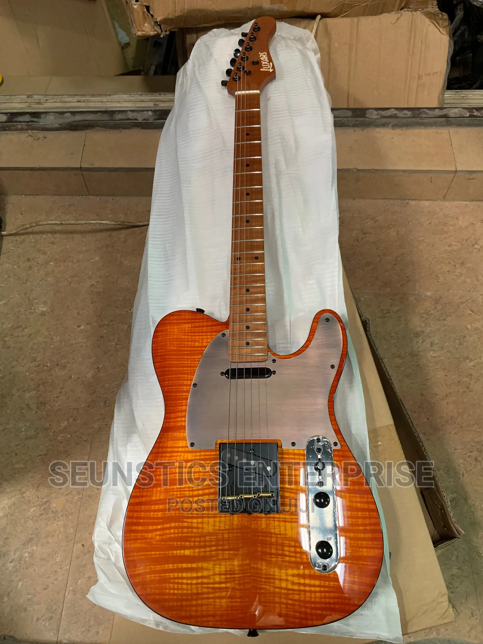 Quality Luxars Telecaster Lead Guitar