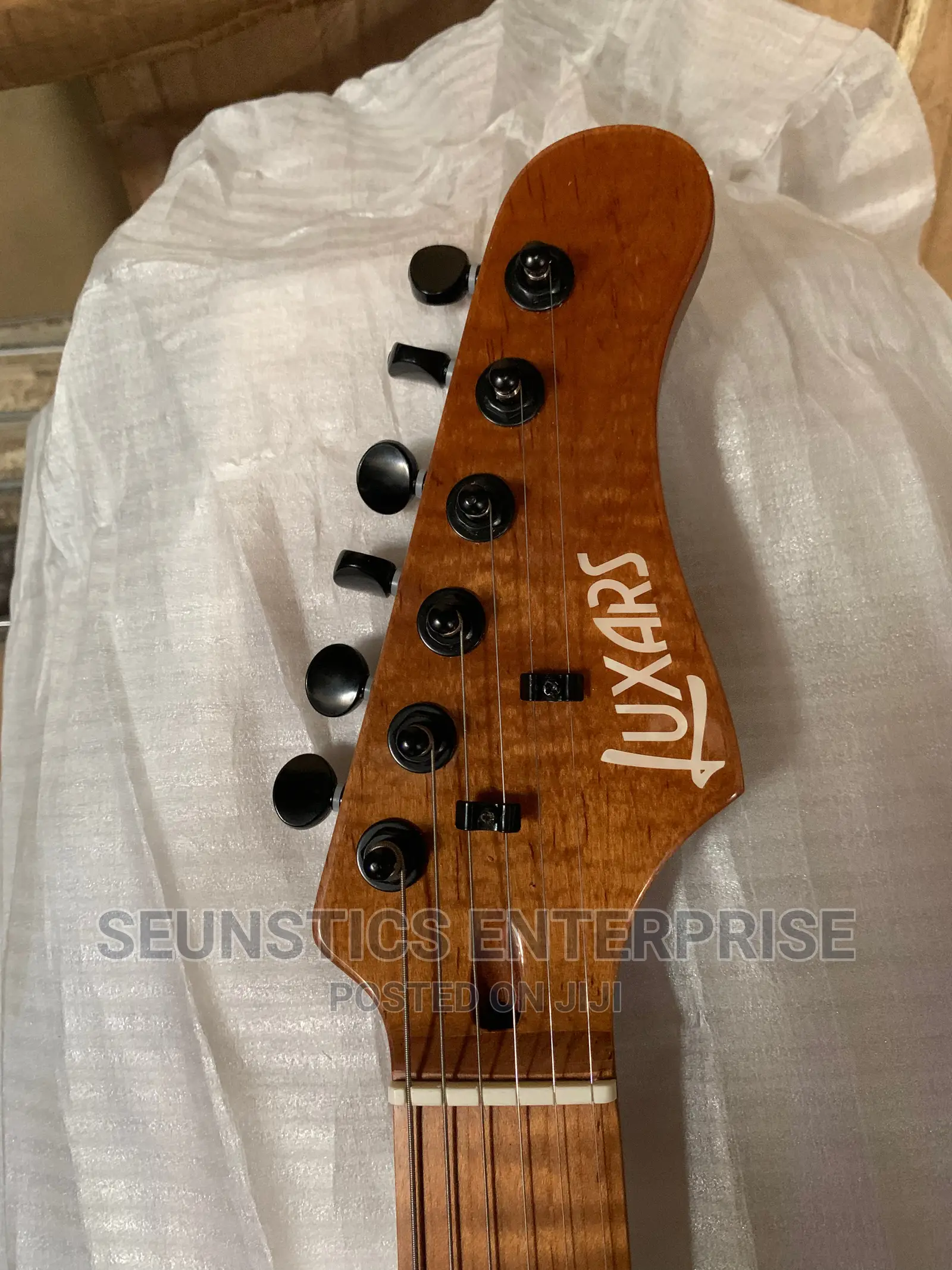 Quality Luxars Telecaster Lead Guitar