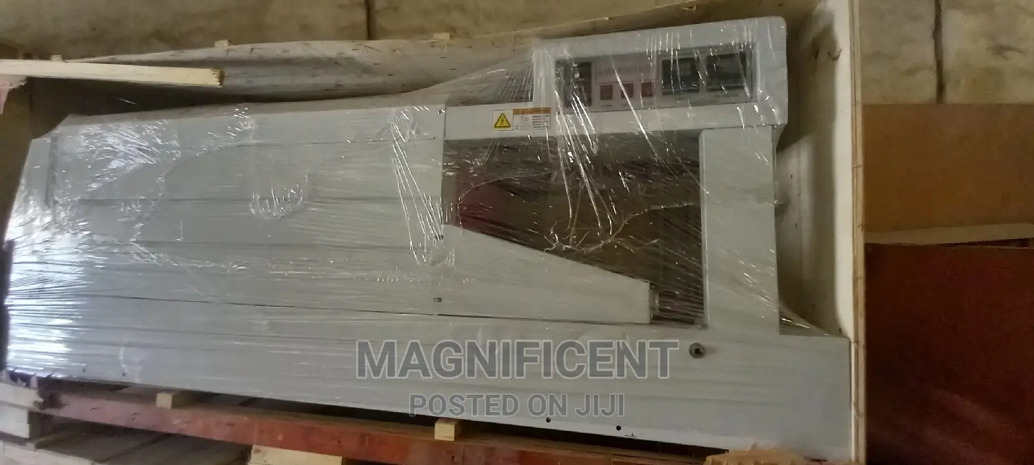 Sleeve Wrapper Automatic Shrink Wrapping Machine