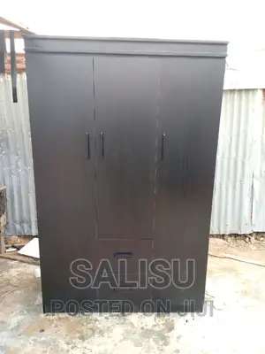 Wardrobe Three Doors