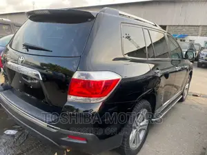 Toyota Highlander Limited 3.5L 2WD 2013 Black