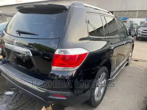 Toyota Highlander Limited 3.5L 2WD 2013 Black