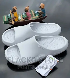 Original Mellow Crocs Slides