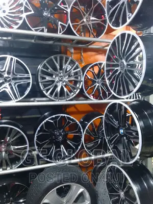 Brand New Benz Rim
