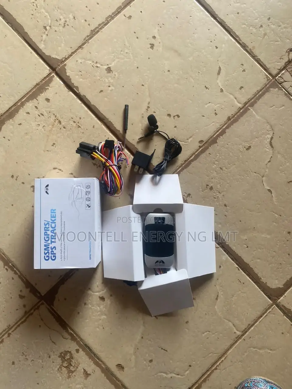 Car GPS Tracking System