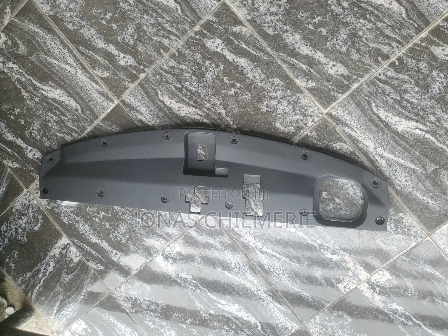 Radiator Plastic