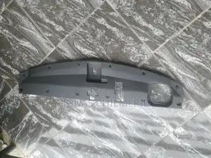 Radiator Plastic