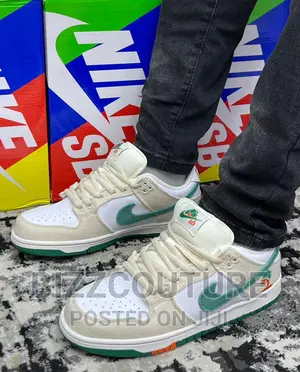 Original NIKE SB DUNK Low Sneakers Available in Store