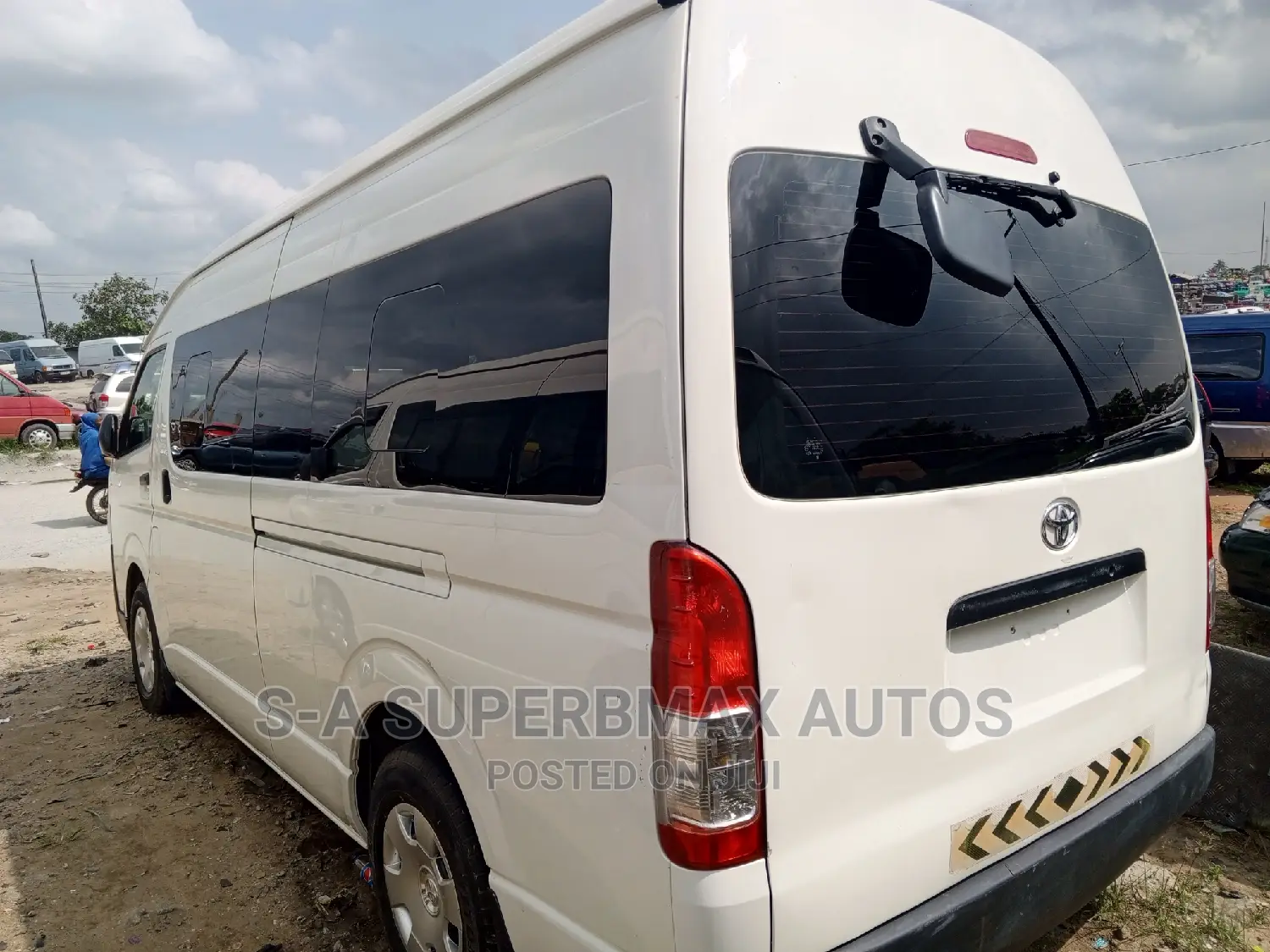 Toyota HiAce 2020 White