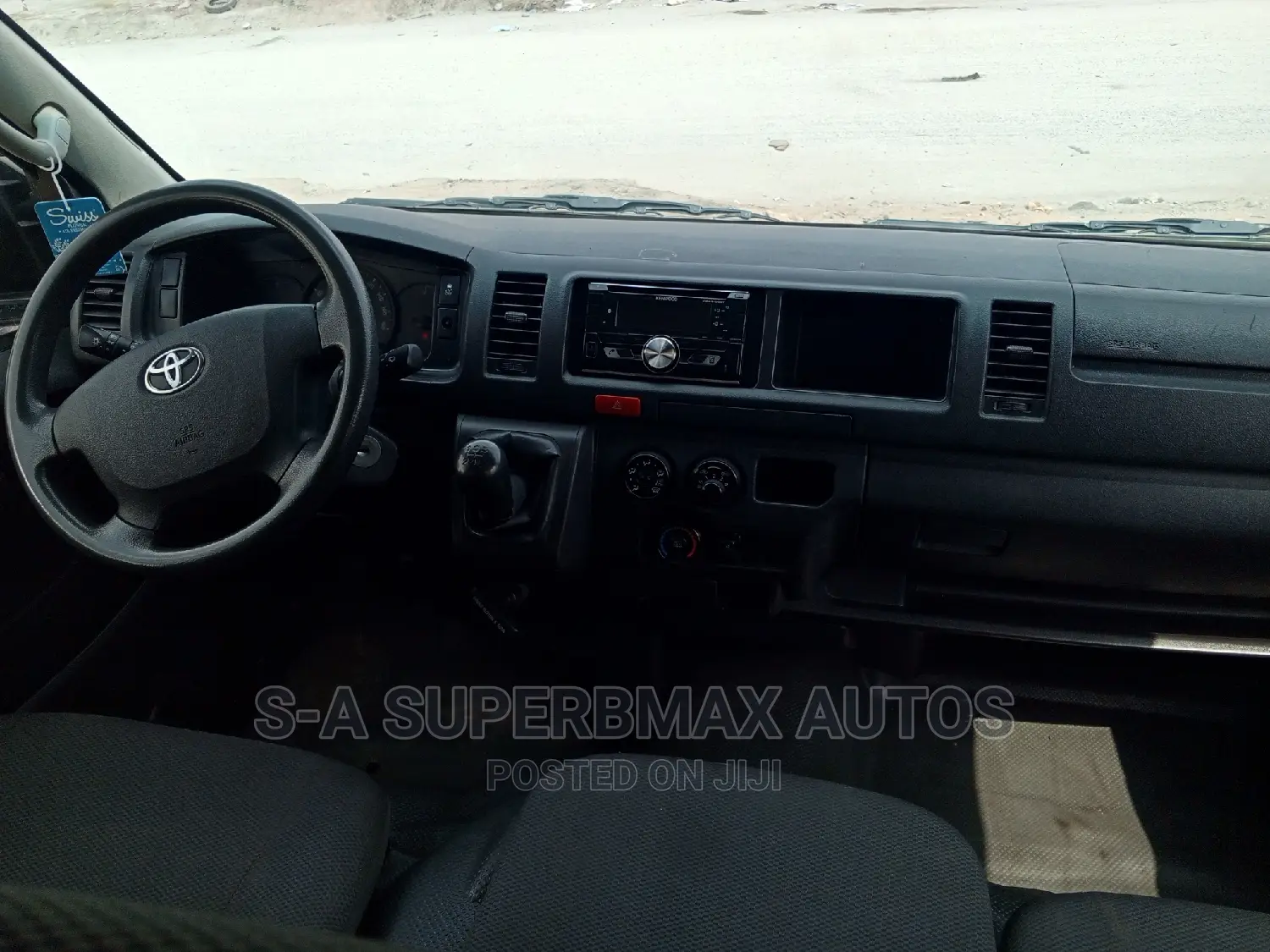 Toyota HiAce 2020 White