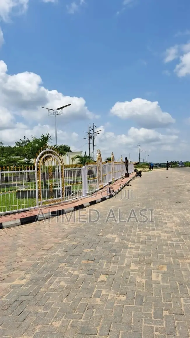 Adron City Park and Gardens Phase 1