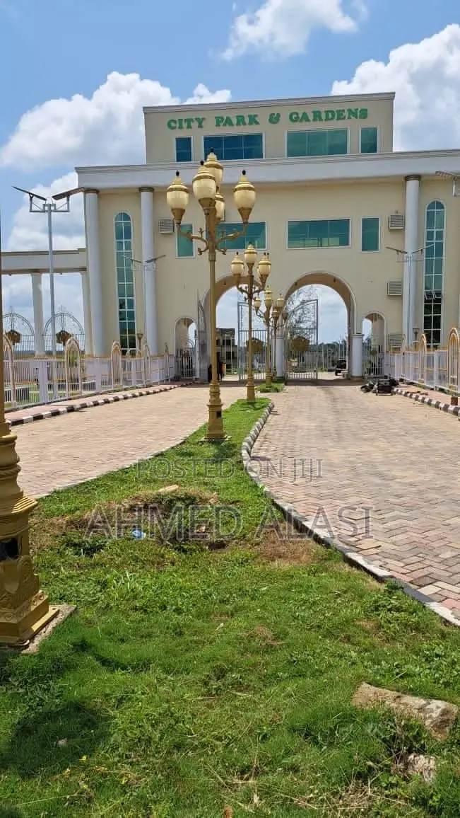 Adron City Park and Gardens Phase 1