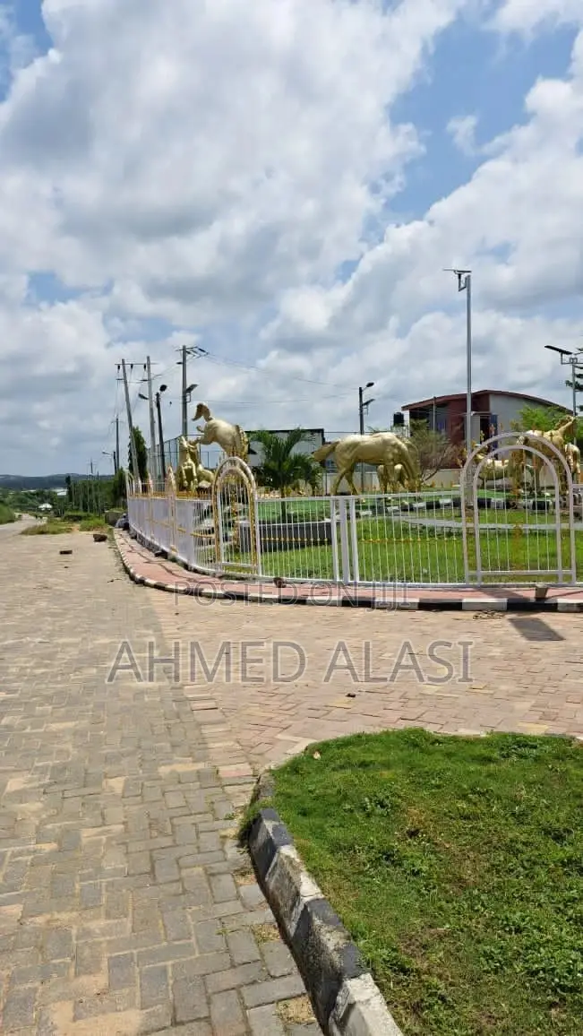 Adron City Park and Gardens Phase 1