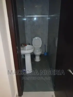 Furnished 1bdrm Block of Flats in Old Ikoyi for rent