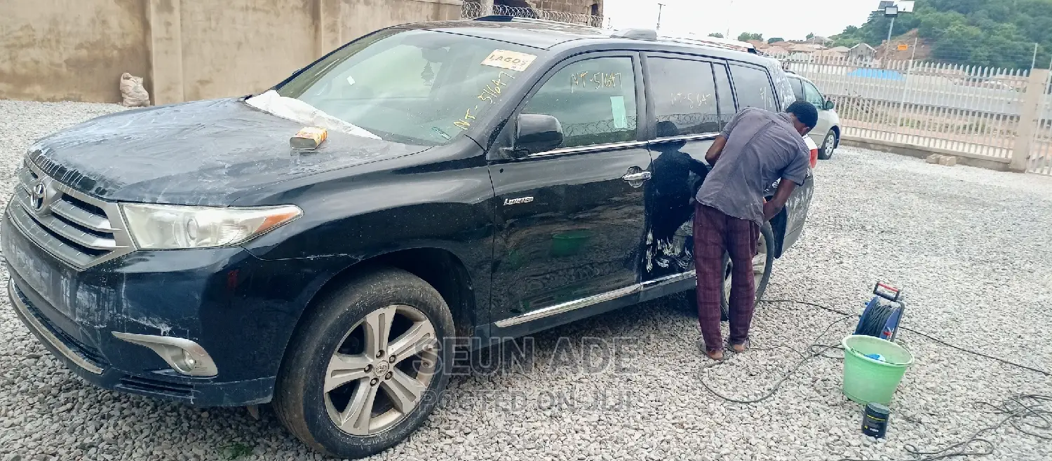Car Buffing and Polish