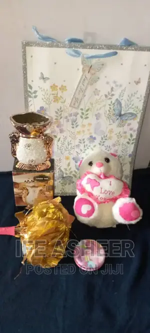 Gold Rose Flower, Vase, Mirror Teddy Bear for Lovers