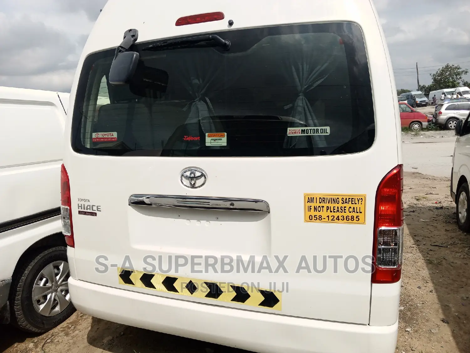 Toyota HiAce 2019 White