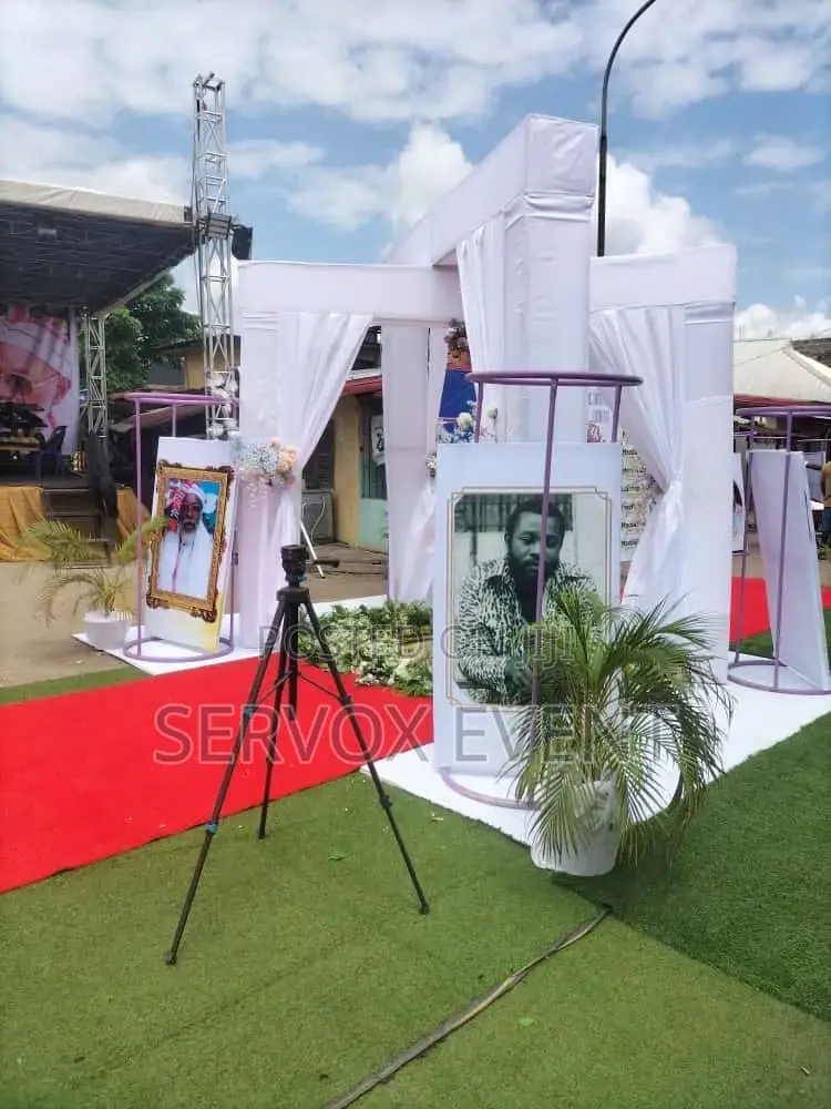 Classy Funeral/Burial Decorations