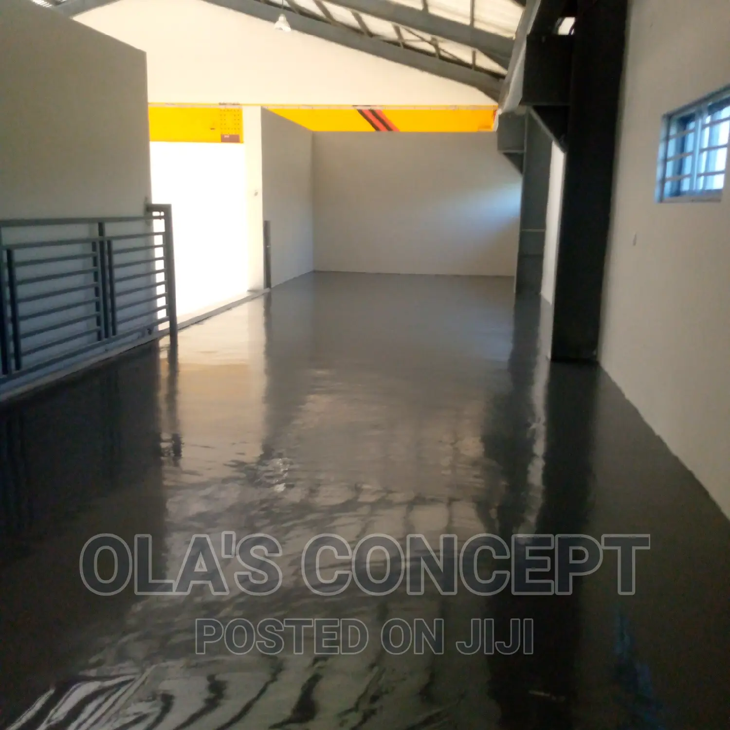 Epoxy Floor Finishing