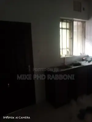 3bdrm Block of Flats in Old G.R.A Enugu for rent
