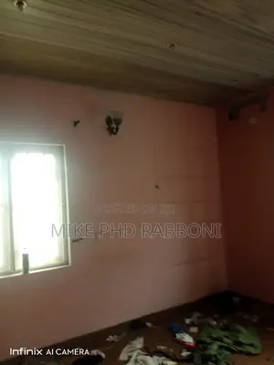 3bdrm Block of Flats in Old G.R.A Enugu for rent