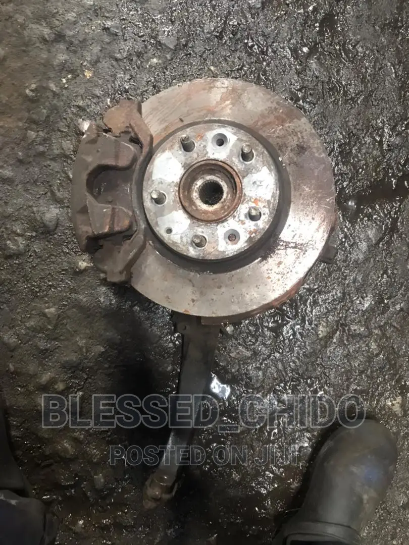 Mazda 6 Front Hub Set