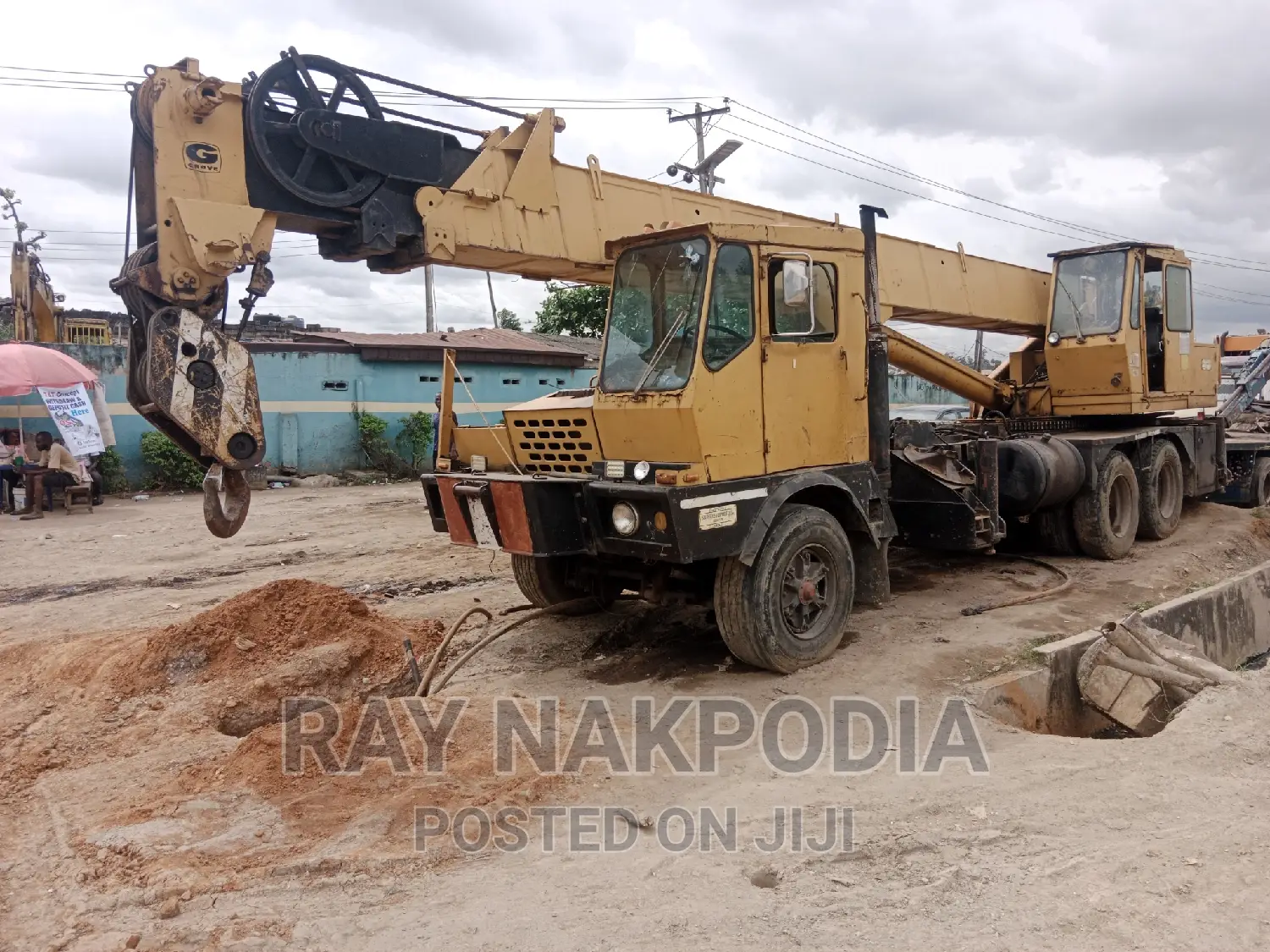 Hauling Crane Services
