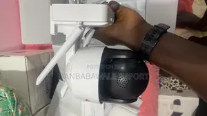 Solar CCTV PTZ Security Camera 4g Wireless Wifi Solar Panel.