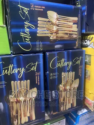 24 Pieces Cutlery Set