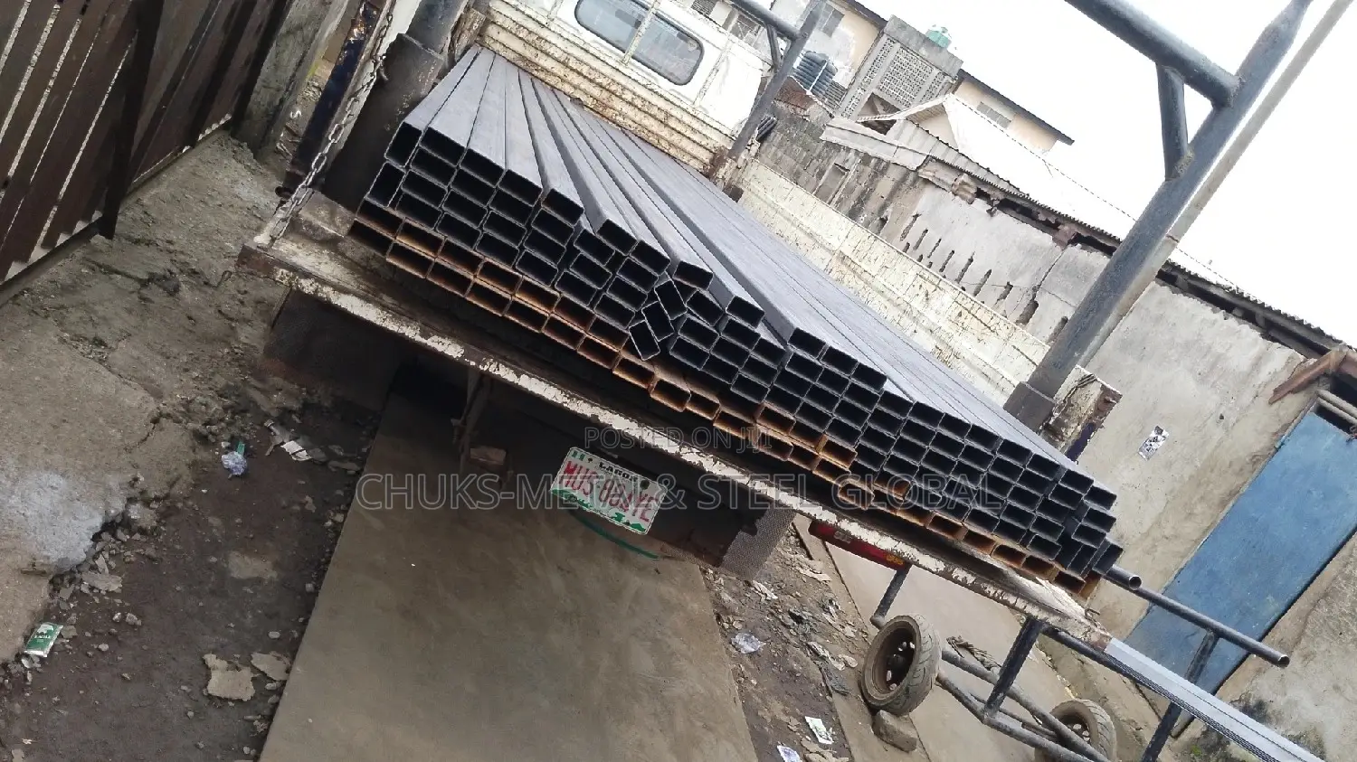 80*40*3mm Square Pipe