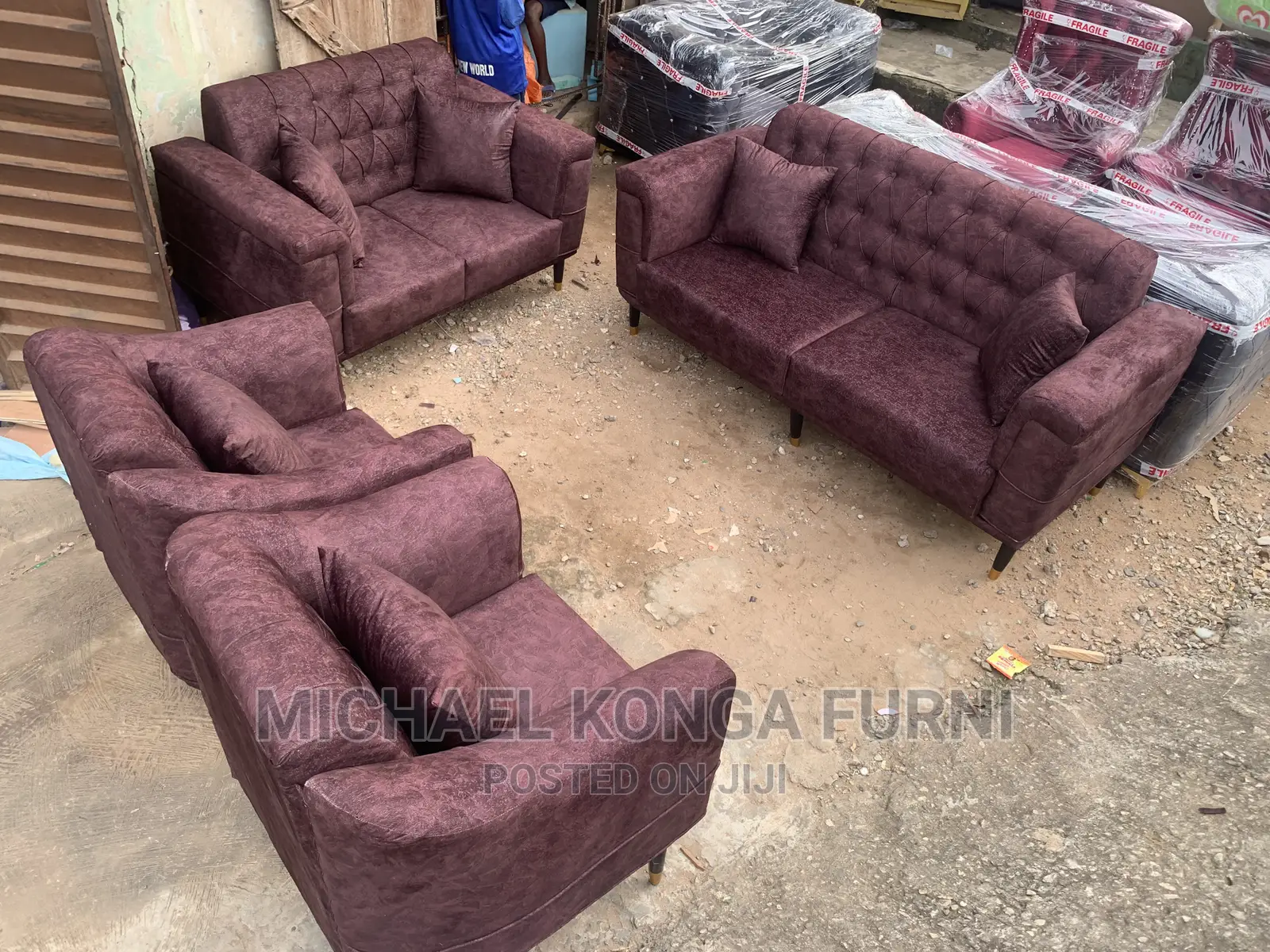 Unique Botton Sofa