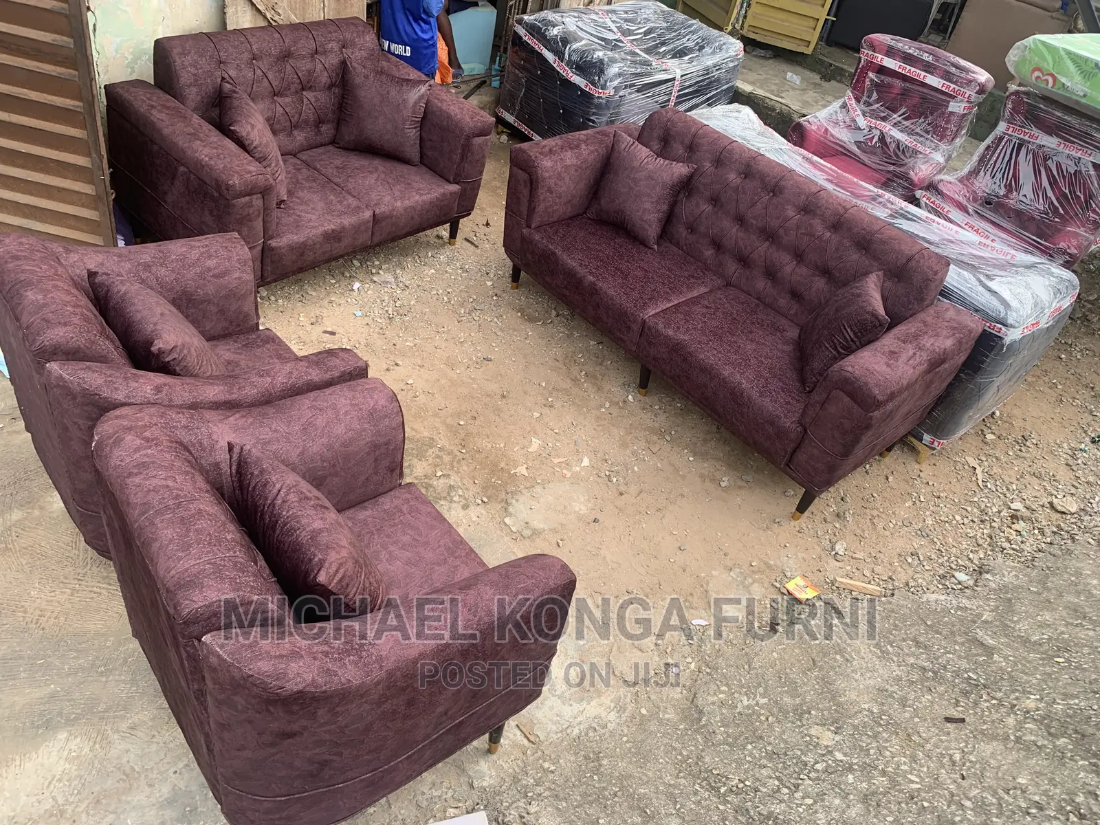Unique Botton Sofa