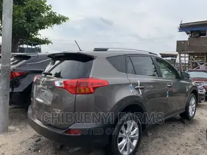 Toyota RAV4 2015 Brown