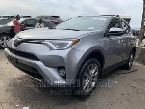 Toyota RAV4 2017 Silver