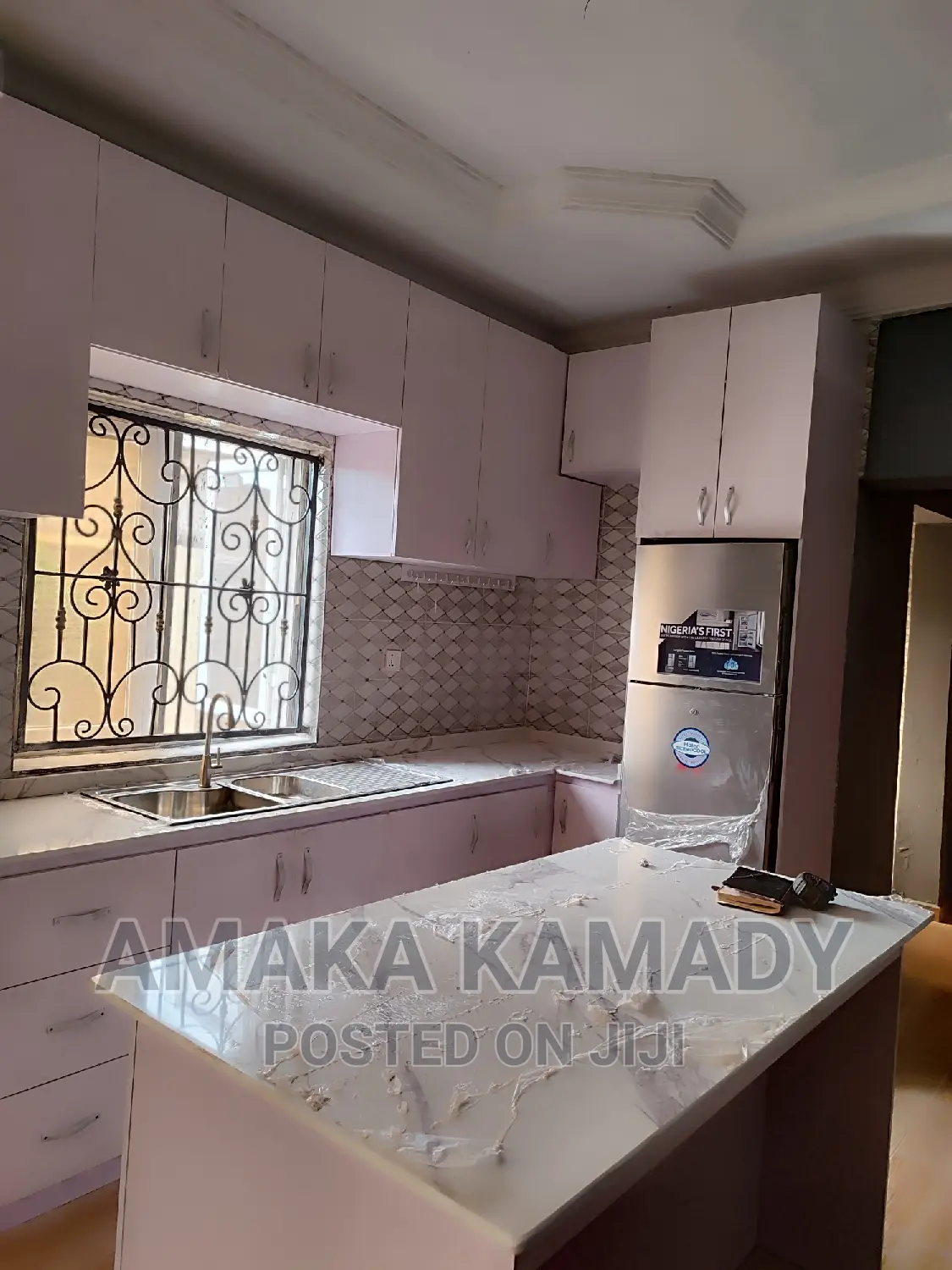 Kitchen Cabinet