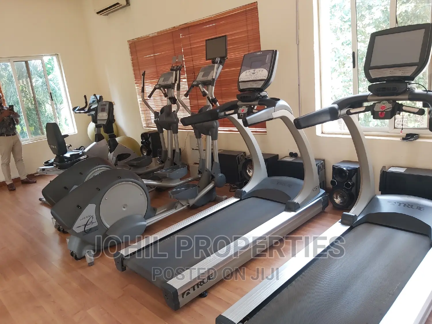 Furnished 4bdrm Duplex in Asokoro for rent