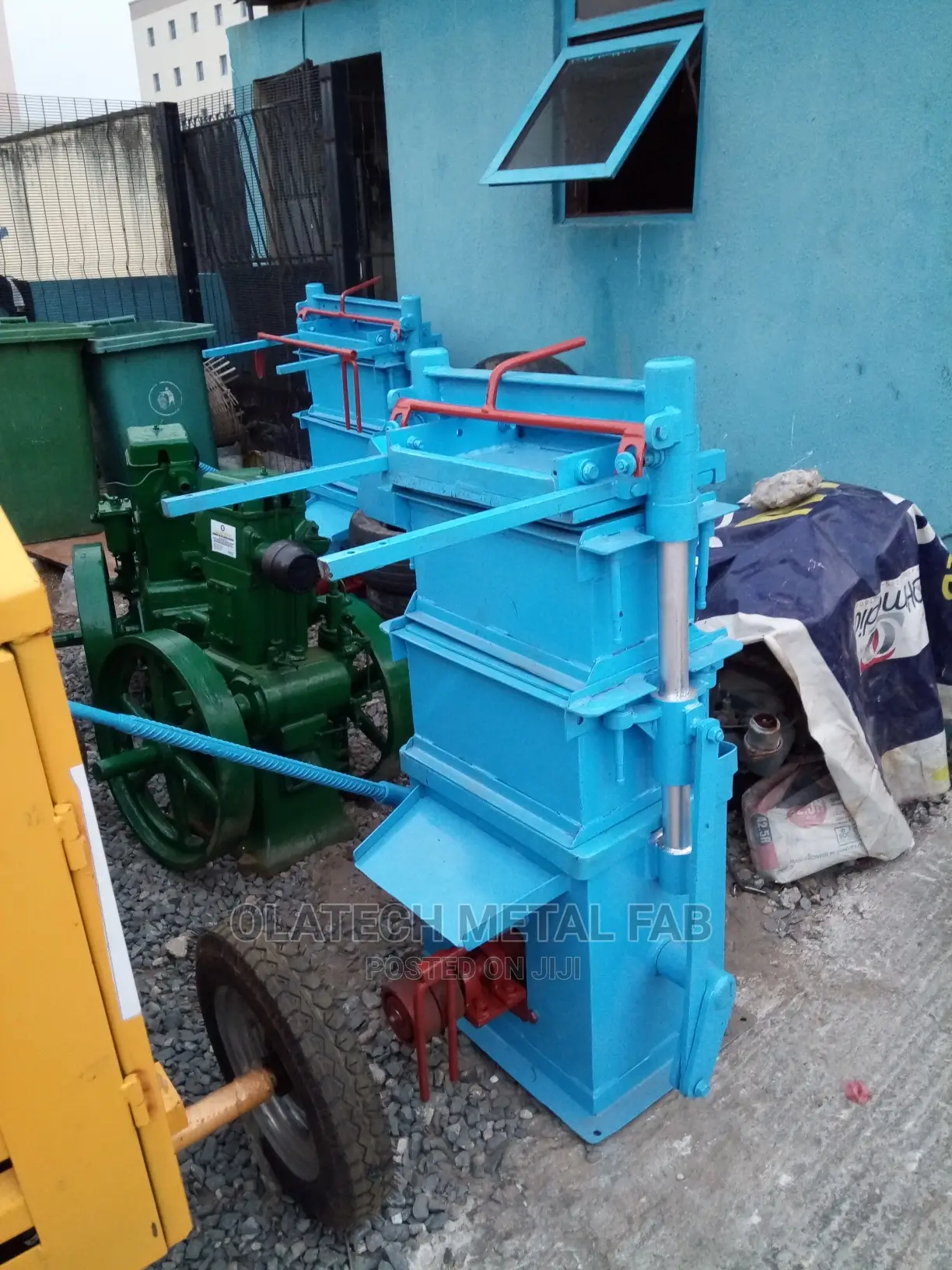 Block Moulding Machine