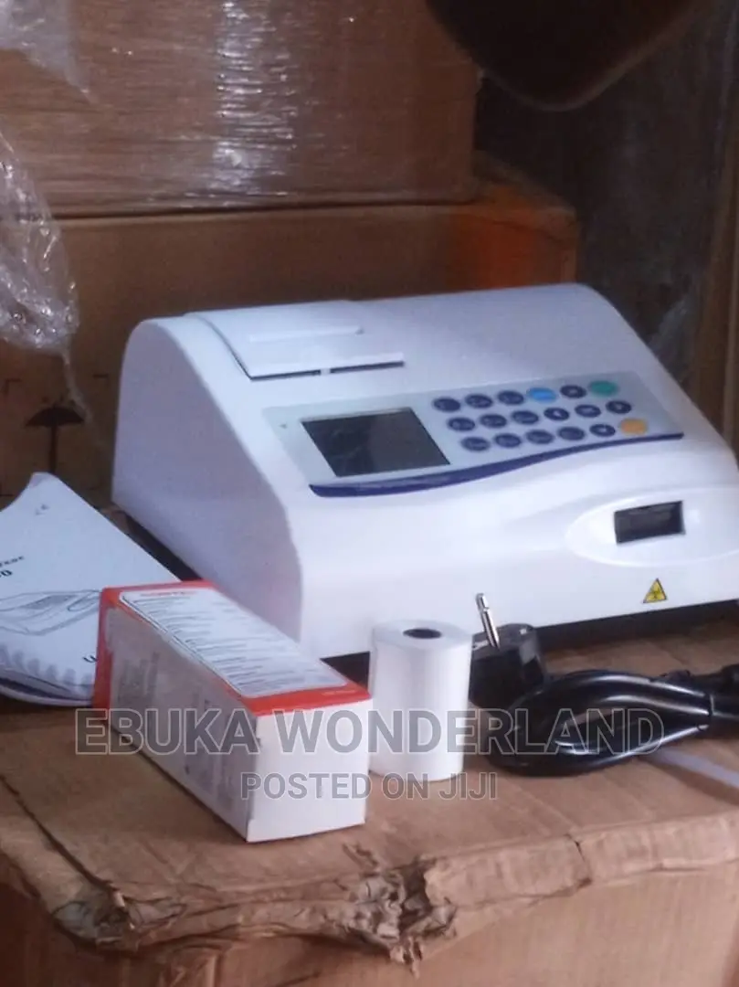 Urine Analyzer