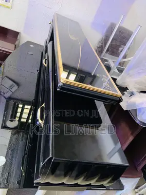 Royal Adjustable Tv Stand