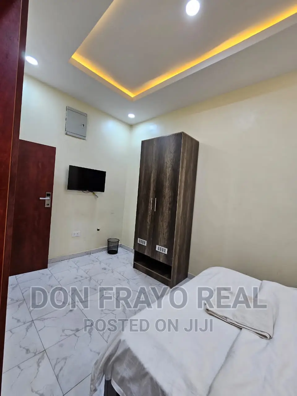 Luxury Service Apartment With Pool